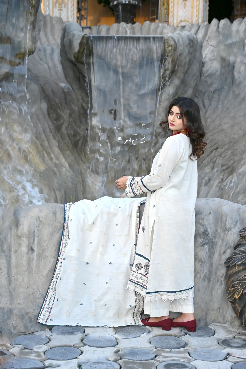 Creamy White 3-Piece Embroidered Khaddar Suit