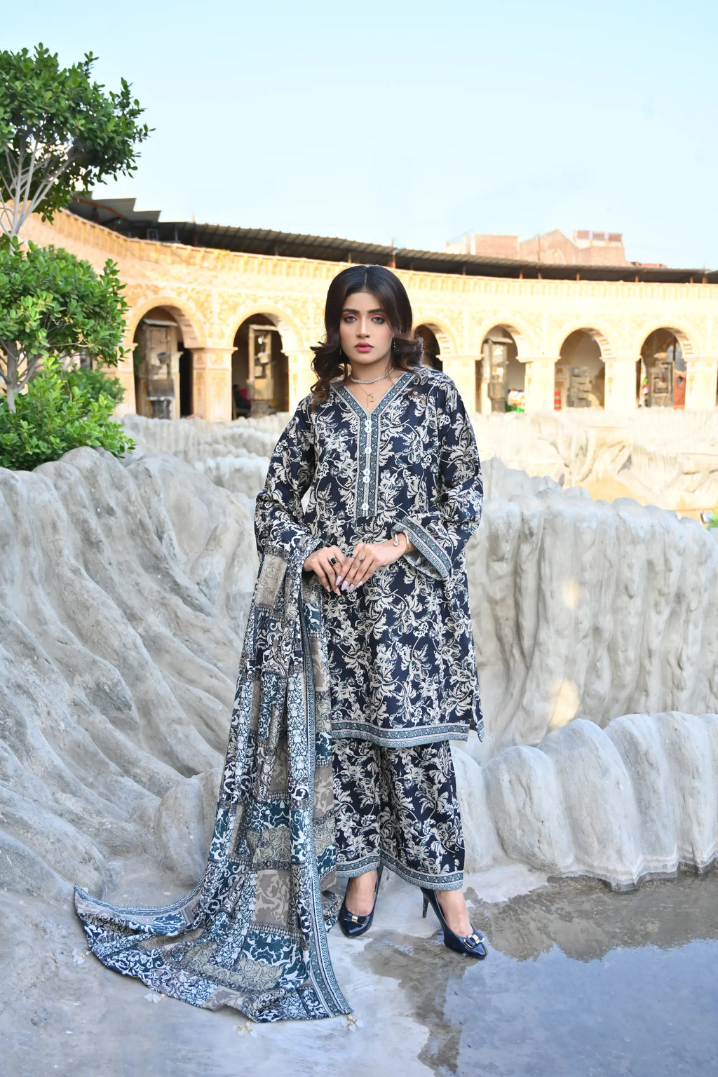 Midnight Floral 3- Piece Printed Khaddar Co-Ord set